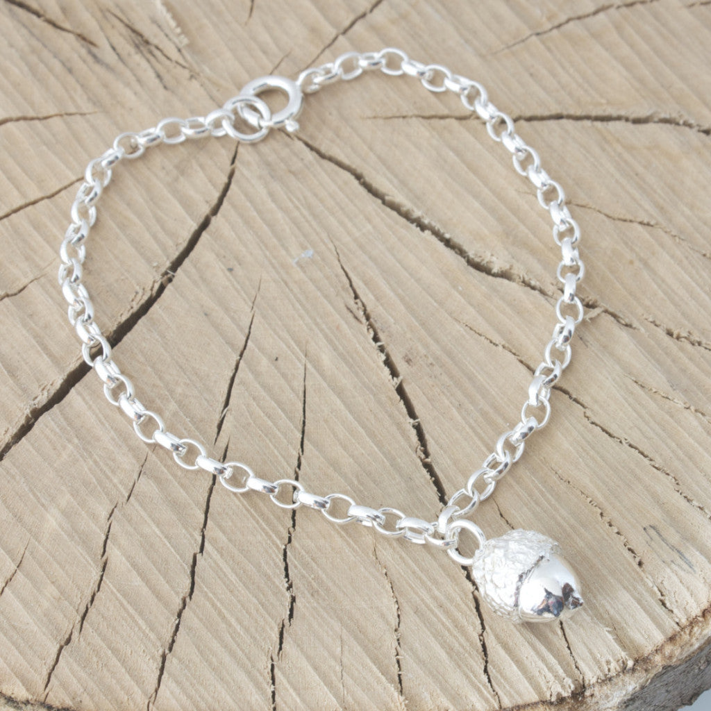 Silver acorn store bracelet